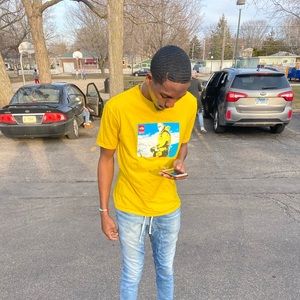 Meet your Posher, Kam